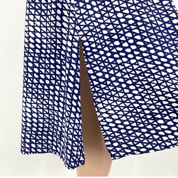 Anthropologie Maeve Gemma Blue
Geometric Print
Dolman Sleeve Dress - Picture 7 of 7